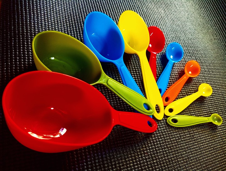 measuring spoons