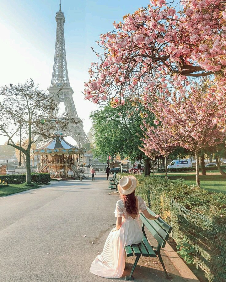 #Paris