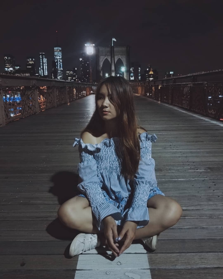 Brooklyn Bridge at night