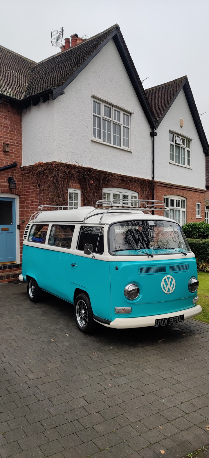 Volkswagen california