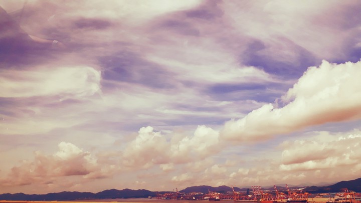cloudy sky