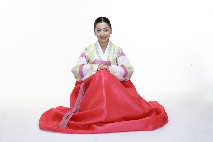 Couple in Korean Dress