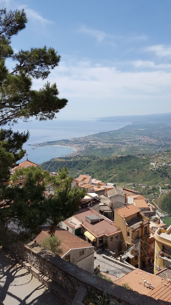 Taormina and Giardini Naxos Bay