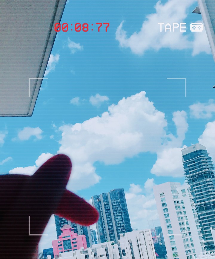 the blue sky and hand heart