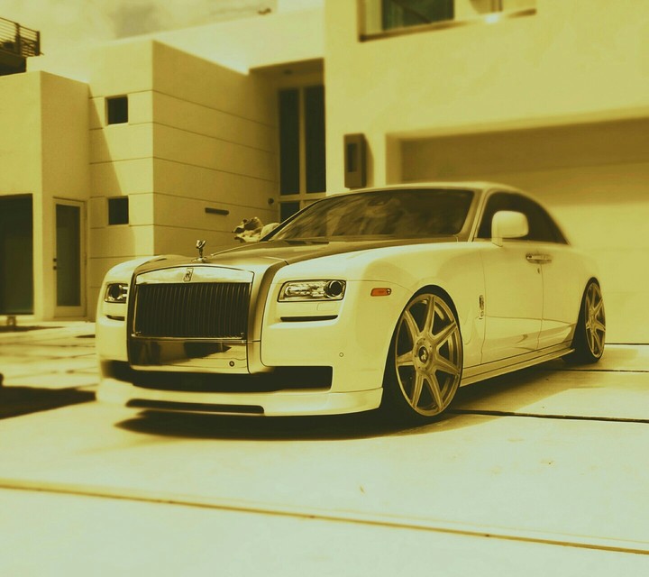 RR.