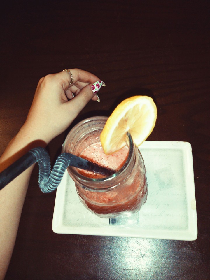 strawberry smoothie
