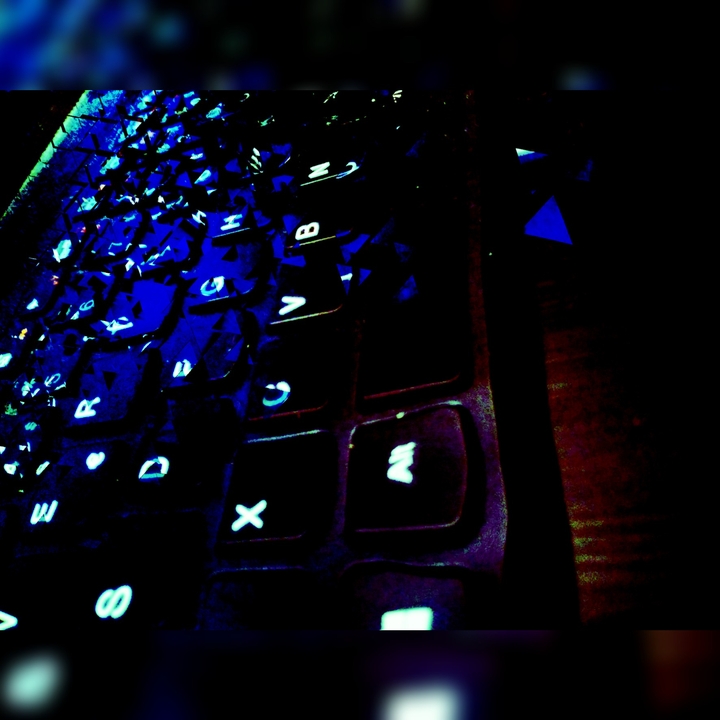 black keyboard