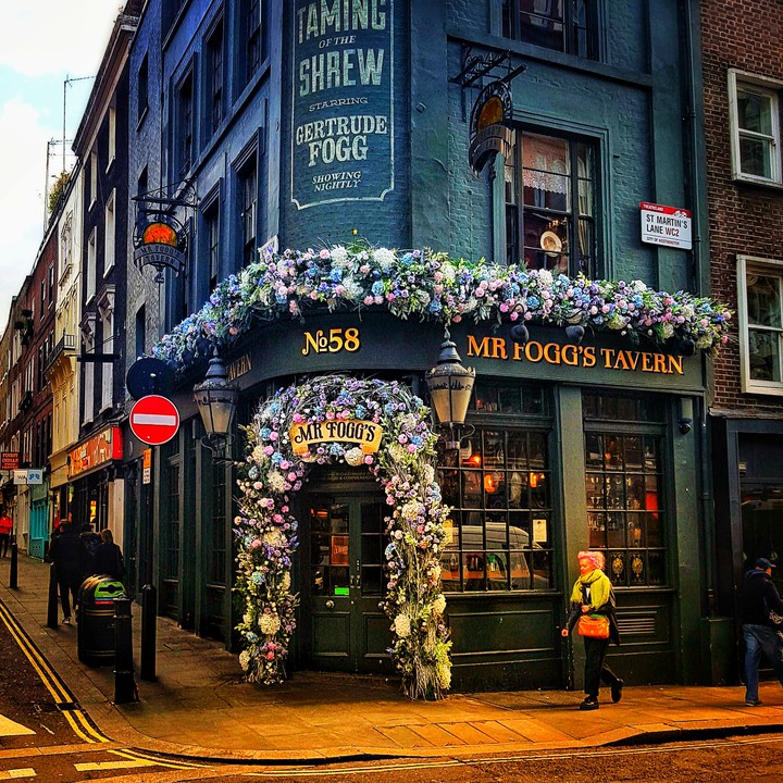 Mr Fogg's Tavern