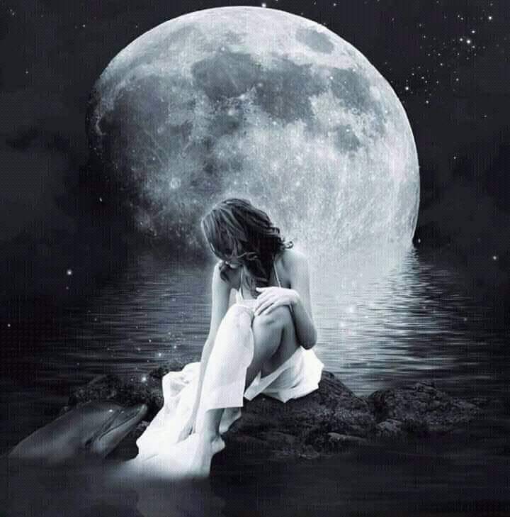Full moon woman