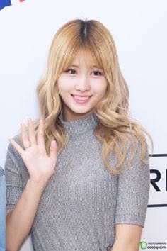 twice momo