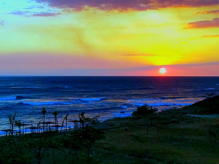 Tamarindo Costa Rica sunset