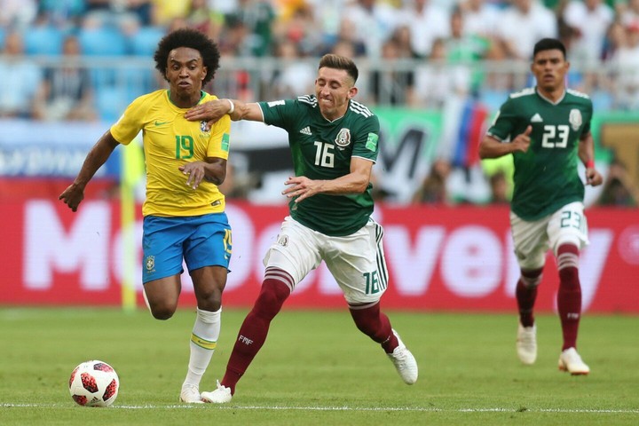 Willian (Brazil 2x0 Mexico)