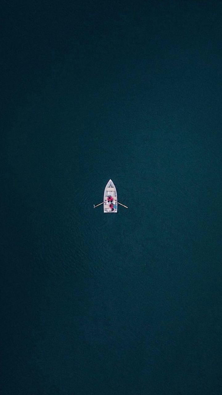 A Ship in a Sea #Wall_1