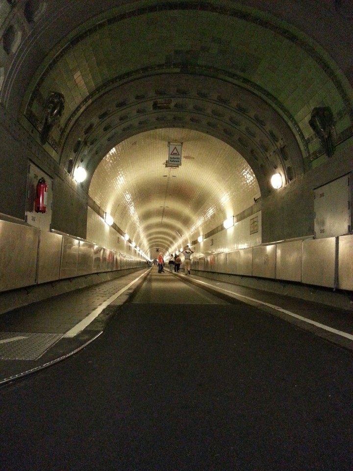 tunnel