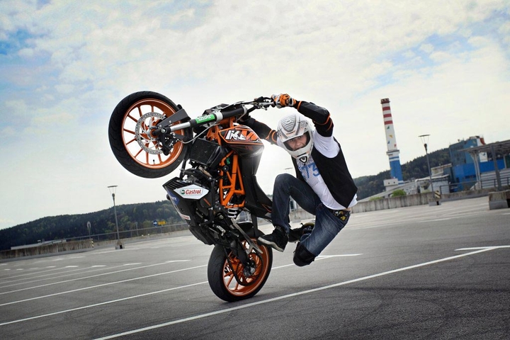 stunt