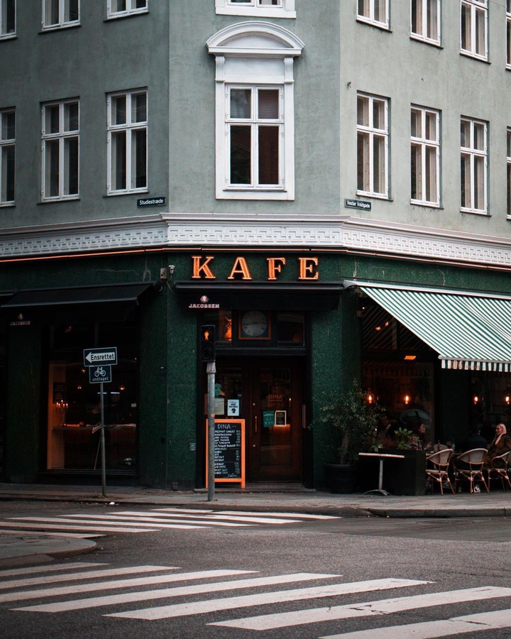 Cafe