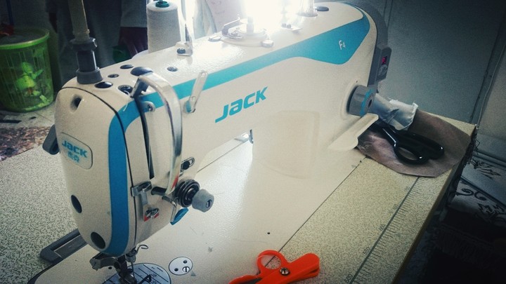 jach f4....... ✂me✂