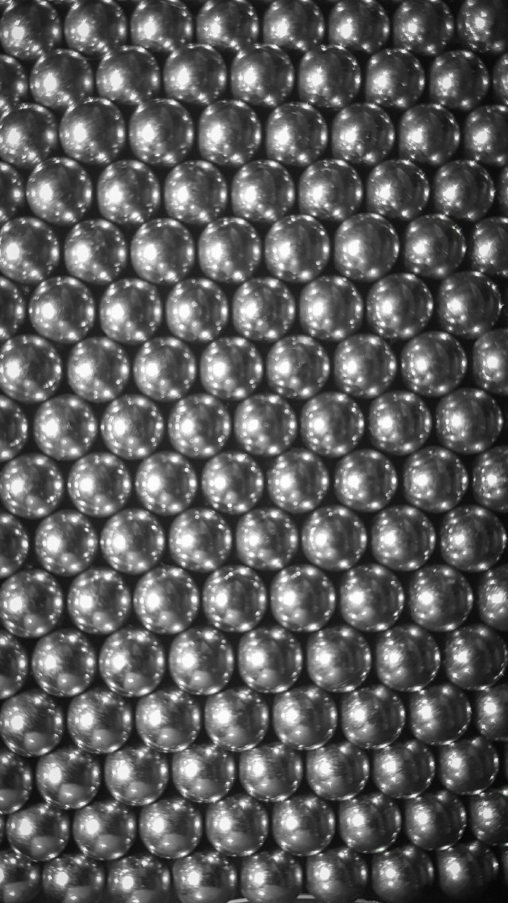 Metal Sphere Pattern