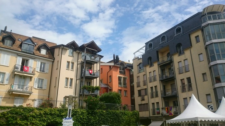 SWISS ARCHITECTURE