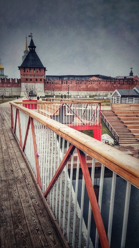 Городские улицы