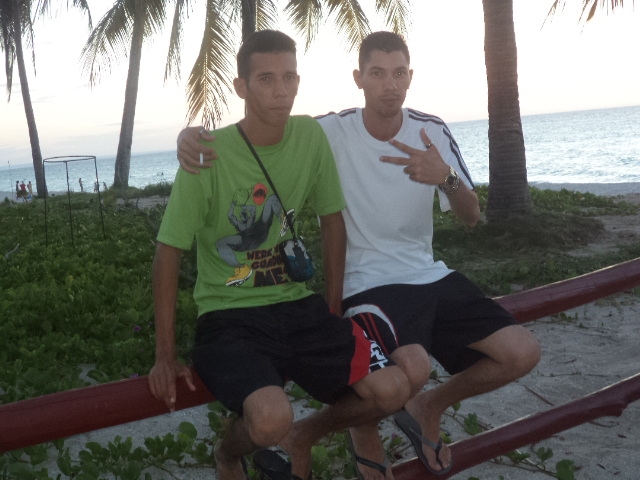 hermanos