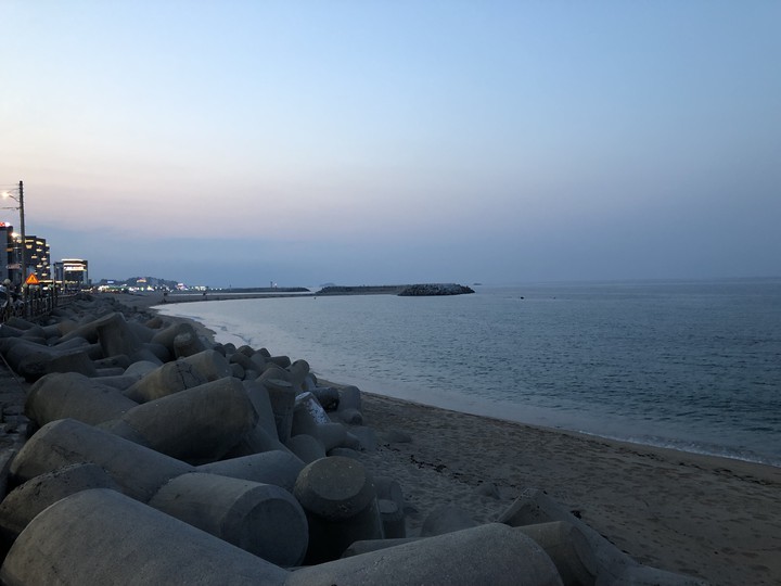 동명항 포장마차촌