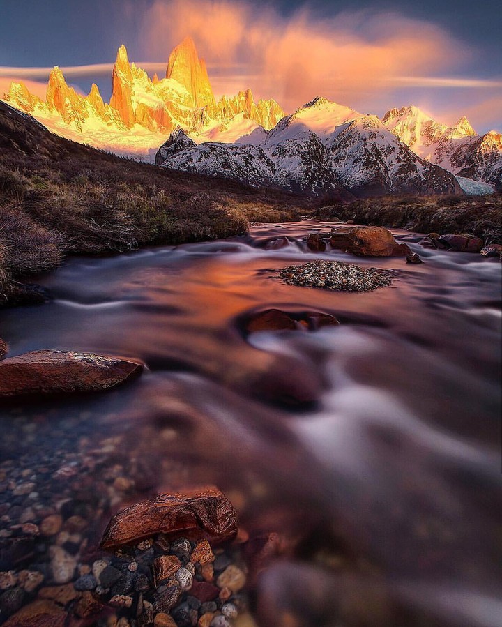 Gold.. mountains