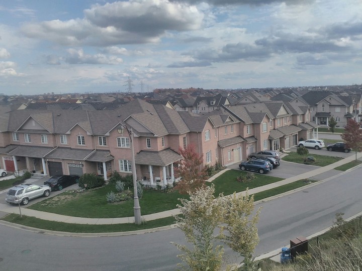houses # Canadian