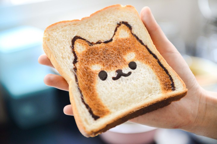 ~