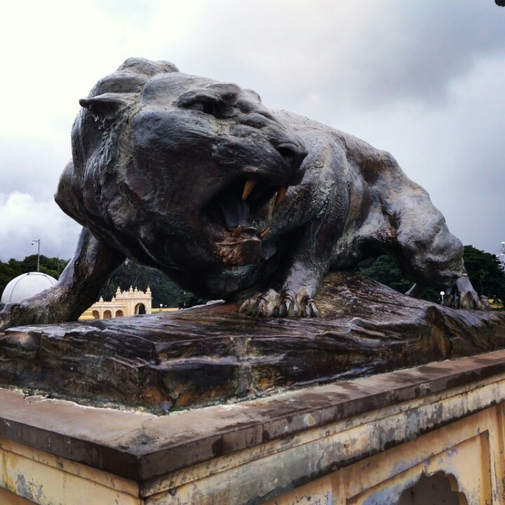 roaring_panther