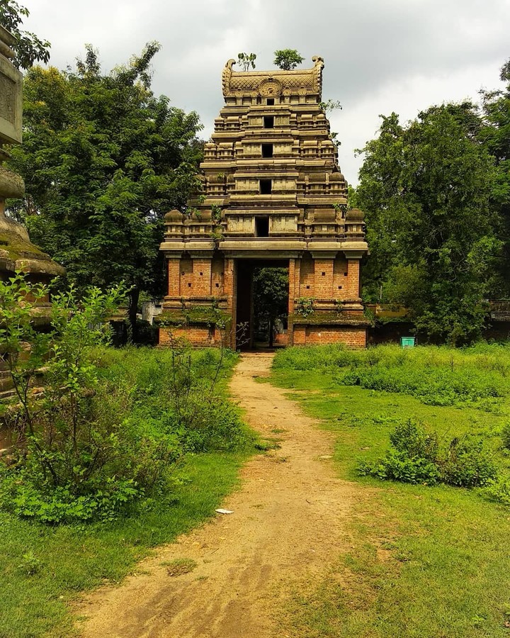 #Abandoned temple