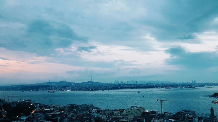 Cloudy Sea
