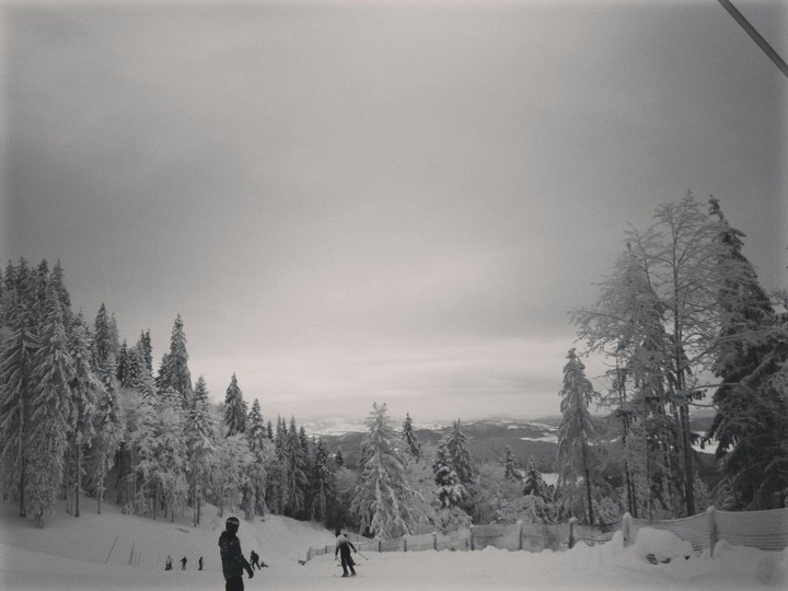 SNOW.