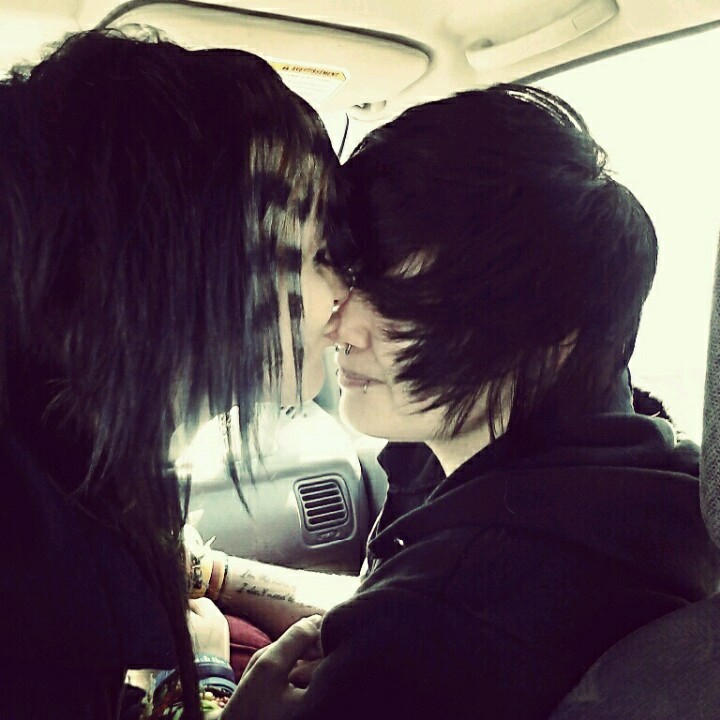 EMO love ♡