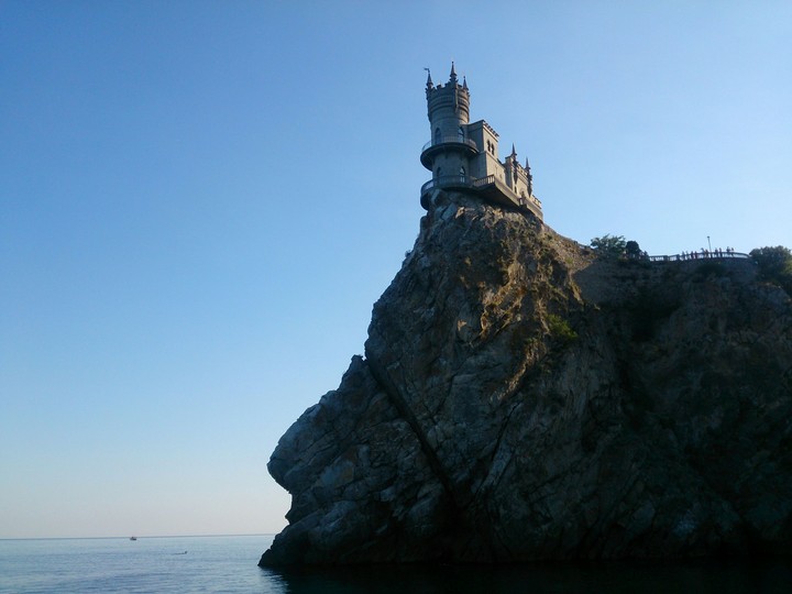 Ласточкино гнездо