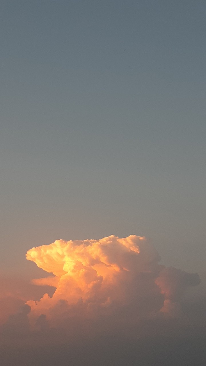 sky.