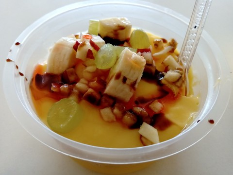 FrUiT cUsTaRd