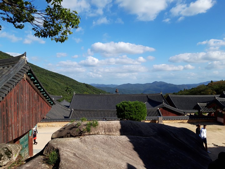 산사