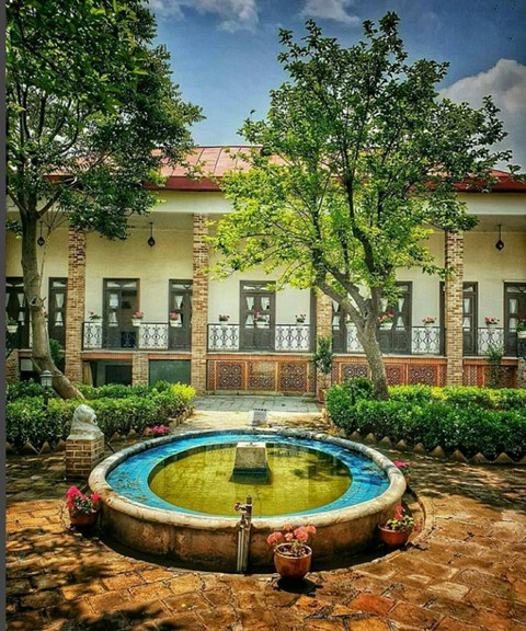 a beautiful traditional house❤??