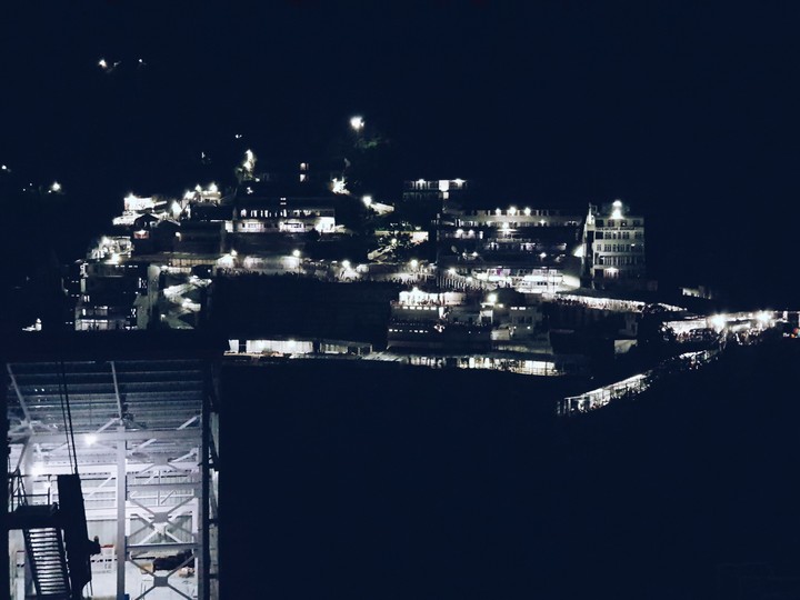 Hindu Temple (Vaishnodevi) Bhawan