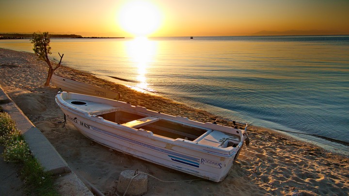 Boat on the beach