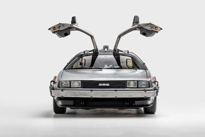 Delorean DMC-12