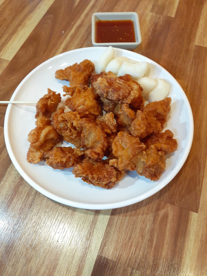 오늘은 치킨을 먹었어요!꿀맛