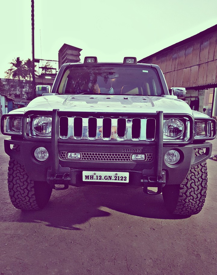 HUMMER