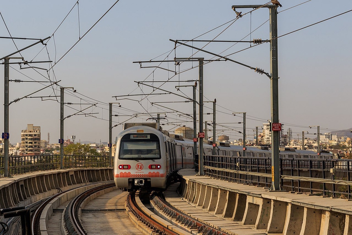 Metro