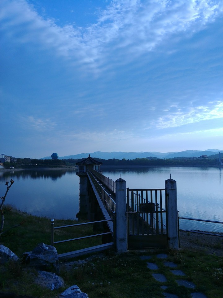 bridge