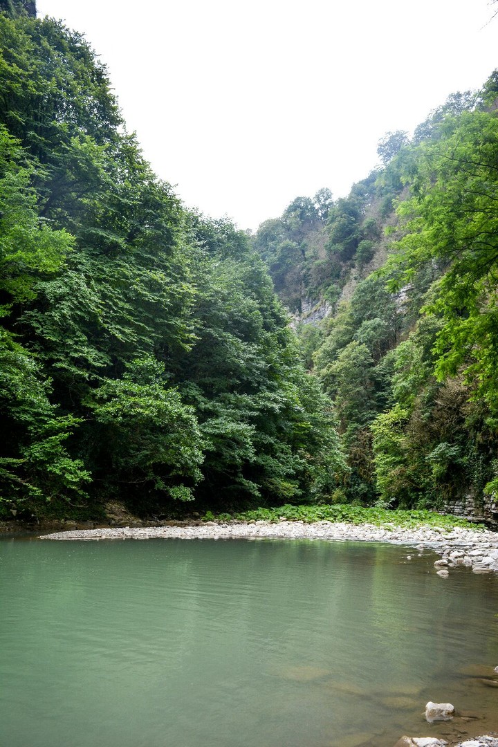 Hosta river