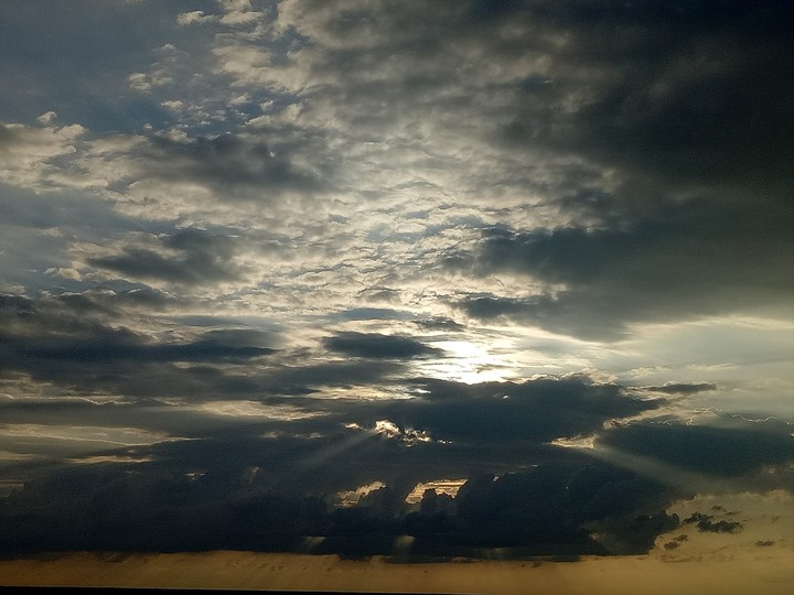 Sky With clouds