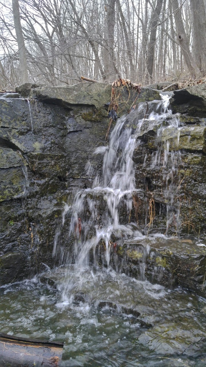 Mini Waterfall