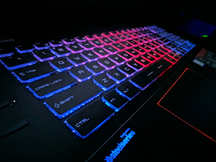 Rgb keyboard in to Dark